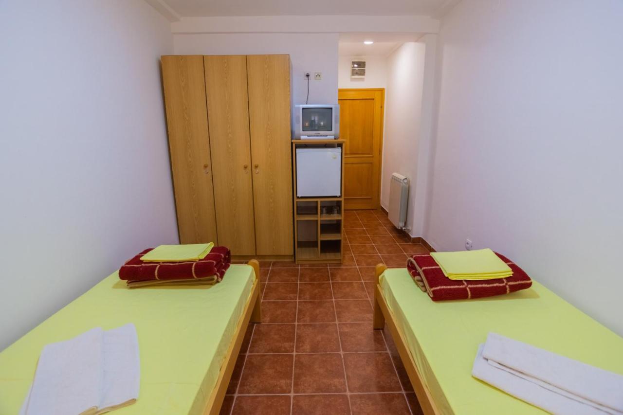 Guesthouse Lovcen Kotor Exterior foto