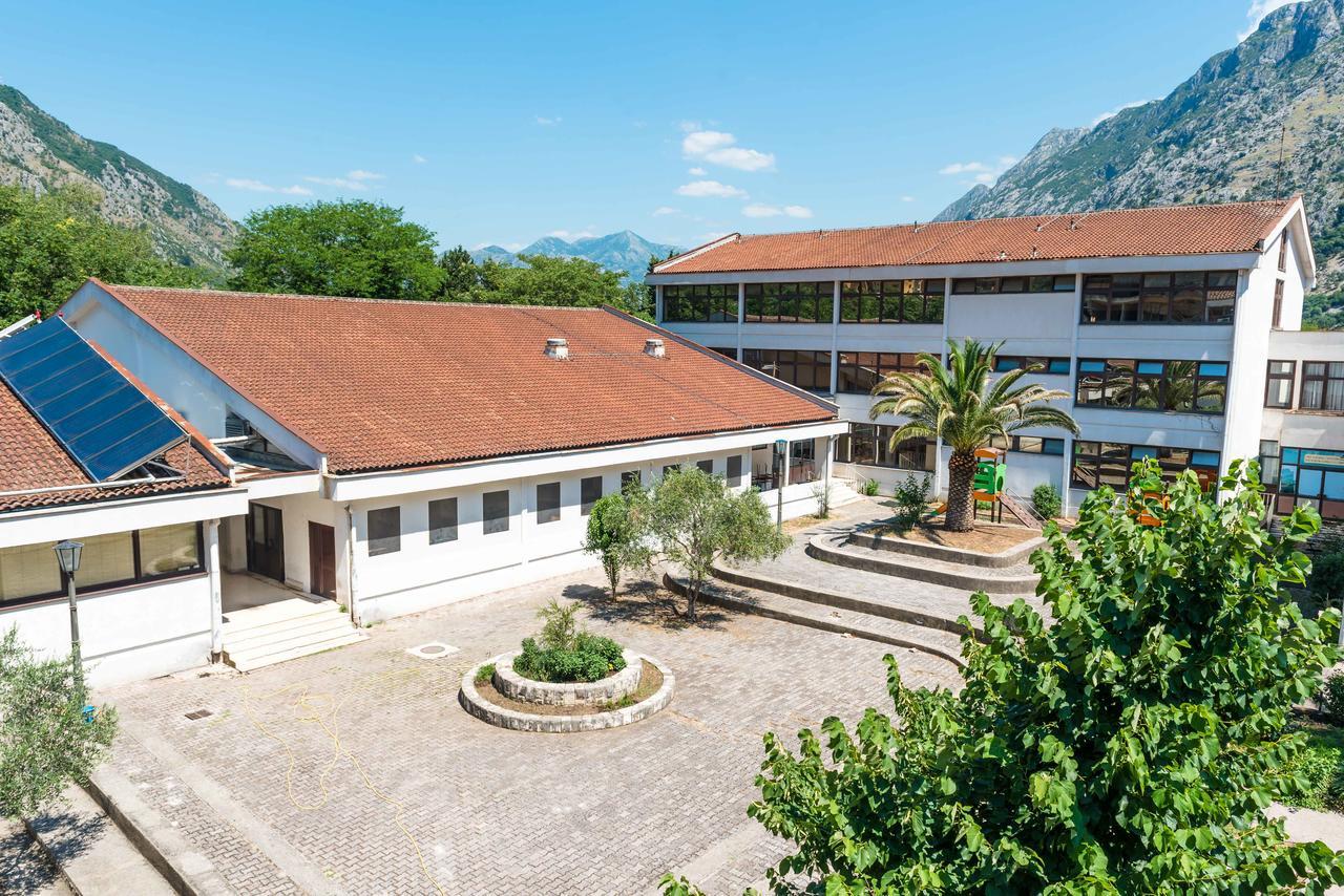 Guesthouse Lovcen Kotor Exterior foto